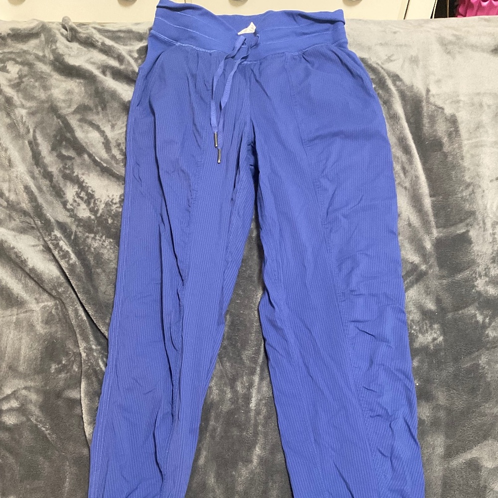 Lululemon dance studio jogger 4